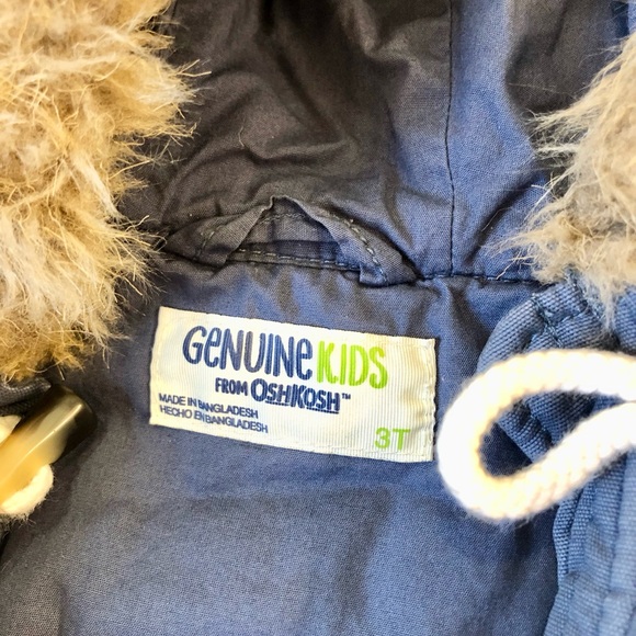 OshKosh, Carters, Garanimals Set Boys 3 T Penguin Footie Pajamas Fur Hoodie Vest - Picture 3 of 4